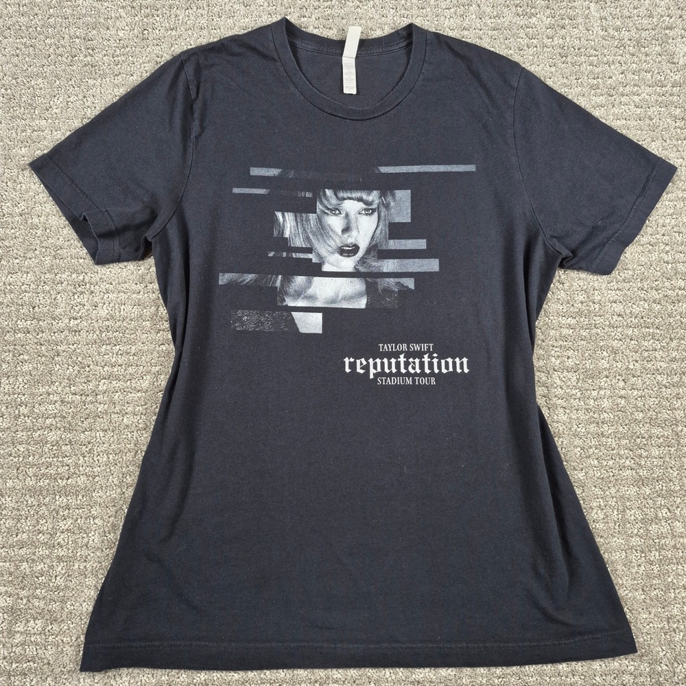 Taylor Swift Reputation Stadium Tour T-Shirt Womens L Black Glitch Graphic 2018